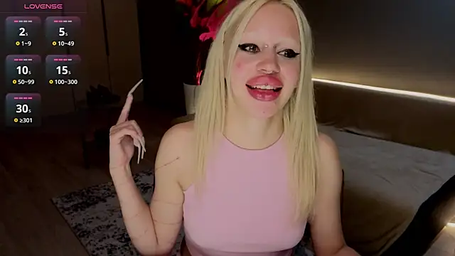 Luna_Beverly – Live XXX-chat