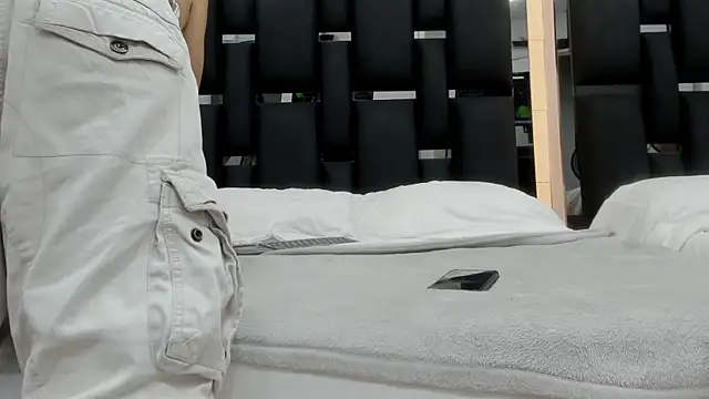 zack_dehaann Live XXX chat