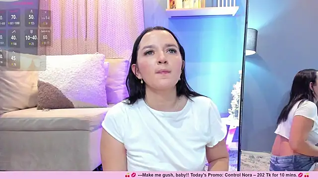 צ'אט XXX בשידור חי של _EmilyJireh_