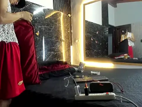 Adrian_Wolf XXX чат на живо