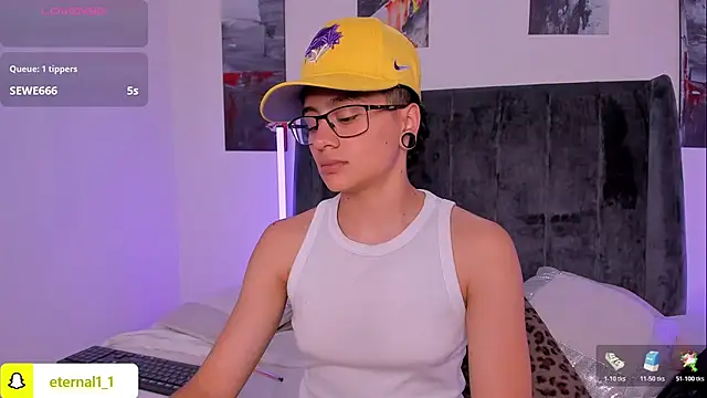 _Eternal_'s Live XXX Chat
