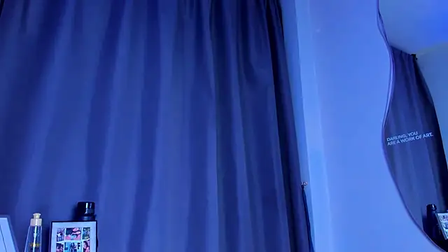 Chat XXX en directo de Miia002