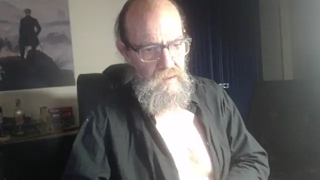 Chat +18 de Uncle_Hottie ao vivo