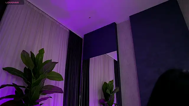 WendyyLuv's Live XXX Chat