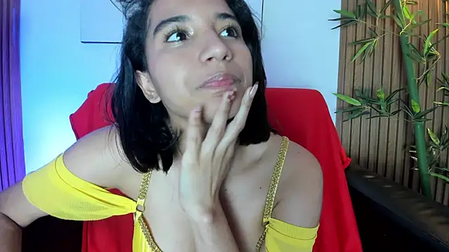 Emily_bruss live XXX chat