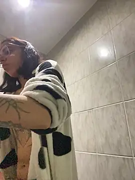 Czat XXX na żywo – Poison_Ivy_29