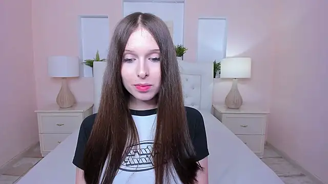 dark_k1tty Adlı Modelin Canlı XXX Sohbeti