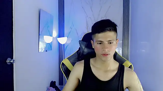 XXX chat uživo modela Ascii_one