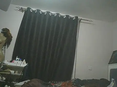 Chat +18 de spicy_cherrie ao vivo