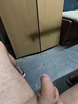 XXX chat uživo modela Andy7430
