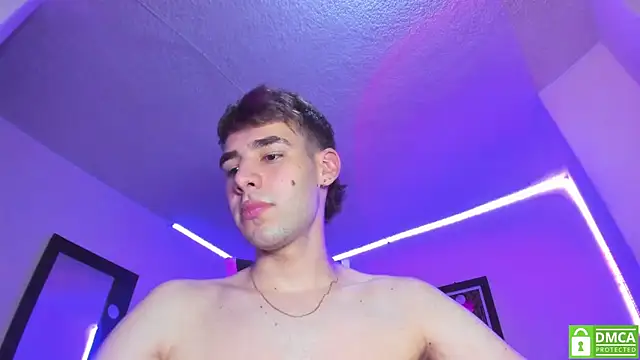 Chat XXX ao vivo de YourGirlfriendsFavorite
