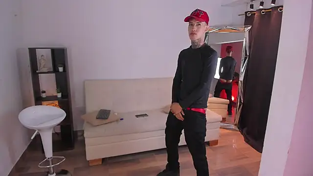 Chatroom XXX en direct de Darwinstark_
