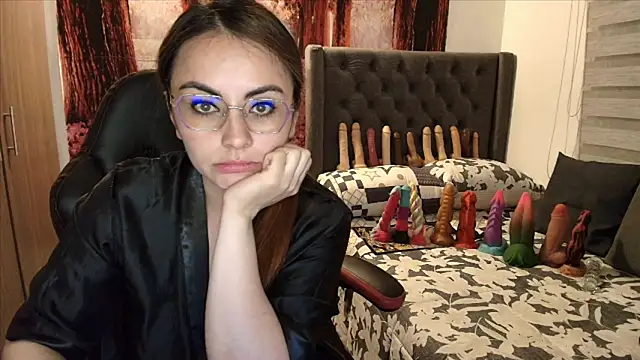sofia23dirty 现场XXX聊天