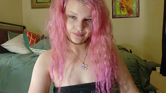 Chat XXX en directo de Emihaze