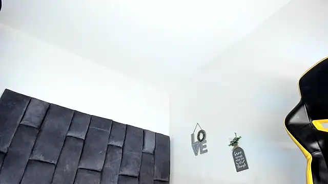 Czat XXX na żywo – brian_smitth