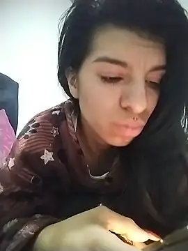 Ariell_Kieran's Live XXX Chat