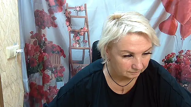 RenataDaster Adlı Modelin Canlı XXX Sohbeti
