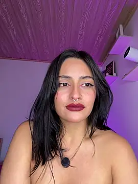 NandaVixen's Live XXX Chat