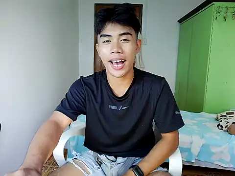 Czat XXX na żywo – valerio_fernan