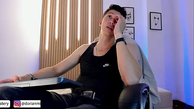Show de Dorianmistery2322_ na webcam