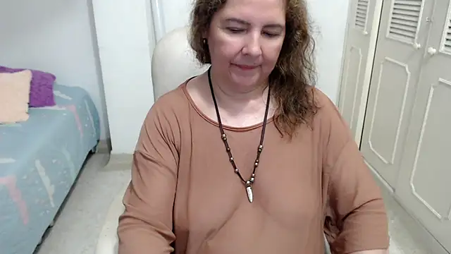 leonela_69 Chat XXX in diretta