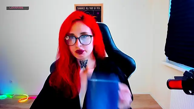 your_tora's Live XXX Chat