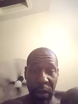 צ'אט XXX בשידור חי של Boozle666