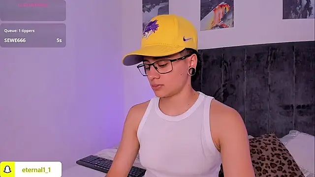 _Eternal_ – Naživo XXX chat