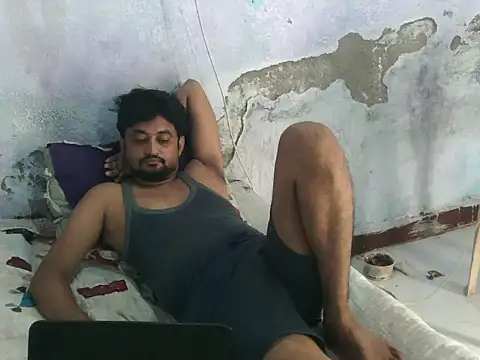ROCOGUJUBULL's Live XXX Chat