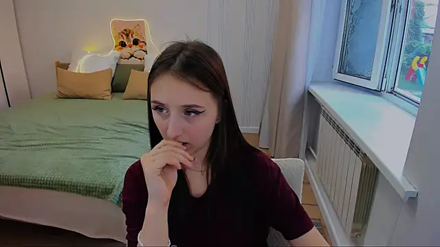 JulietteMonli élő XXX-chatje