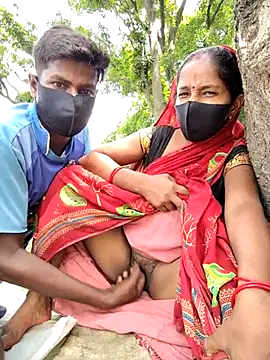 Village_Couples77 Show Webcam