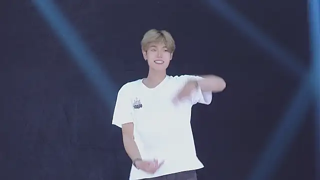 NCT-111 Chat XXX live