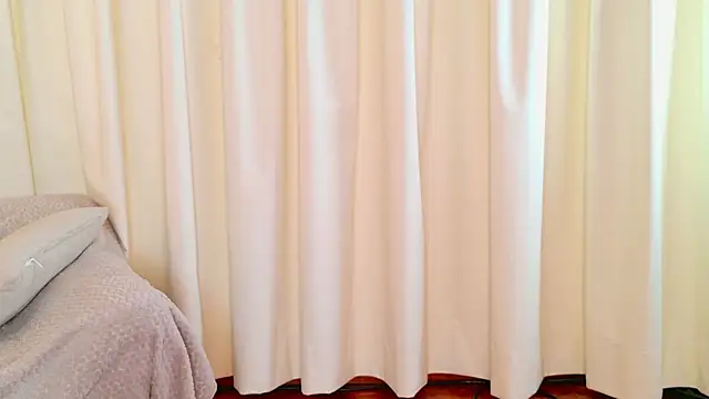 Chat +18 de lissetlong69 ao vivo