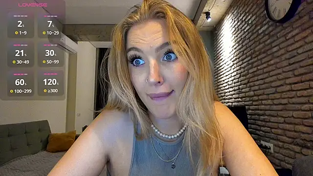 fifteenpoem XXX чат на живо