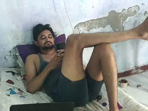 ROCOGUJUBULL Adlı Modelin Canlı XXX Sohbeti