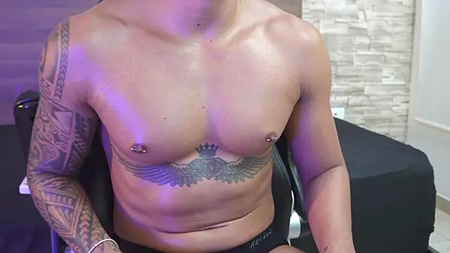 Chat XXX ao vivo de aaron_bolt