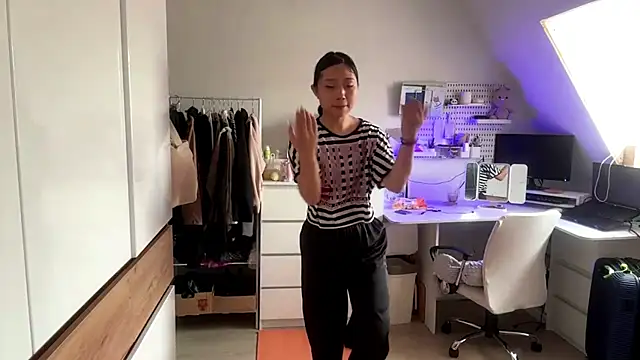 SweetMiaXO লাইভ XXX চ্যাট