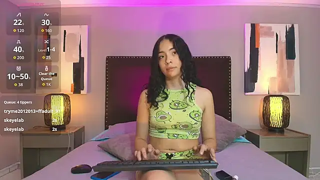 Chat XXX en directo de Marelle_Marcks