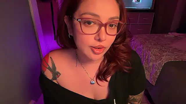 native_naya Adlı Modelin Canlı XXX Sohbeti
