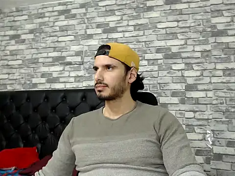 MrTyler667 Chat XXX live