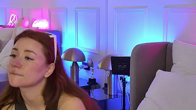 MeganStrane 即時 XXX 聊天
