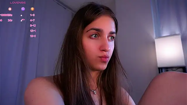 ClarineCasebolt's Live XXX Chat