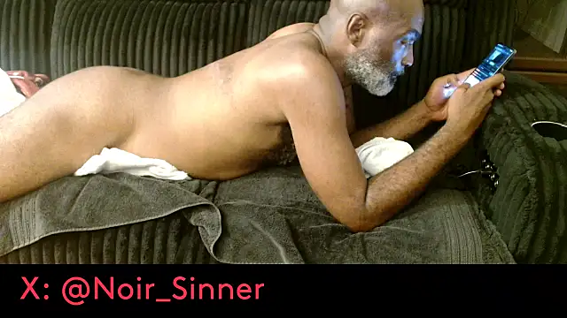 Chat XXX en directo de sinnernoir
