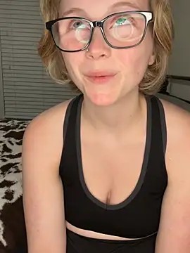 Kat_peachyy26's Live XXX Chat