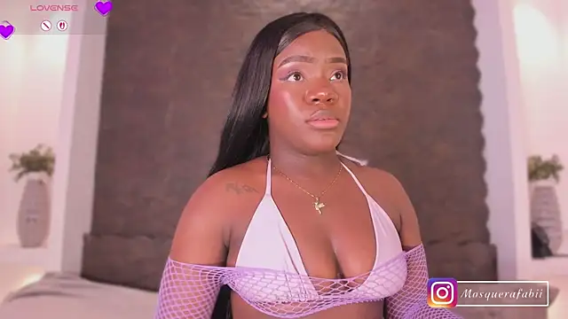 naina_deivis33's Live XXX Chat