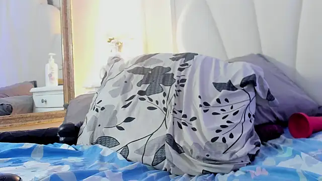 แชท XXX สดของ Kaylachannell