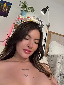 Chat +18 de Your_Honeey ao vivo