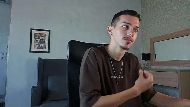 Chat XXX ao vivo de KaydenDrew