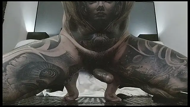 danilog515 লাইভ XXX চ্যাট