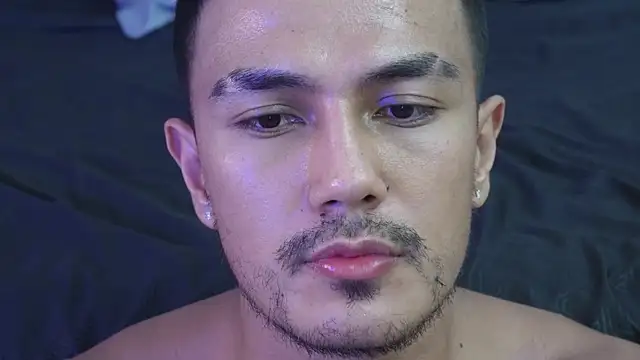 aaron_bolt's Live XXX Chat